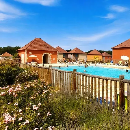 T3 Piscine Classé 3, Park, Terrasse * Prayssac