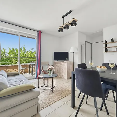 Apartment T3 Piscine Classe 3, Park, Terrasse *
