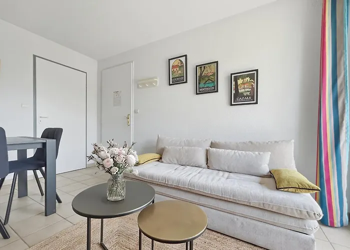 T3 Classe 3 Avec Piscine, Parking & Terrasse * Prayssac