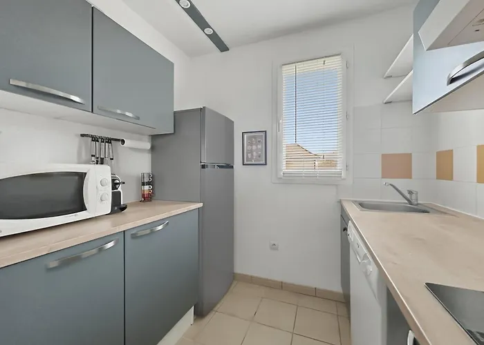 Appartement T3 Classe 3 Avec Piscine, Parking & Terrasse *