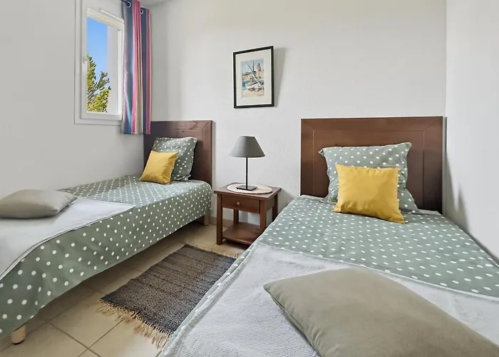 Appartement T3 Classe 3 Avec Piscine, Parking & Terrasse Prayssac