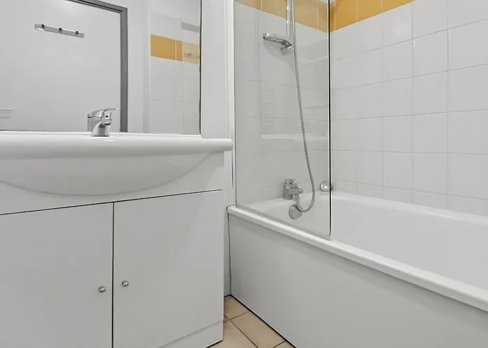 T3 Classe 3 Avec Piscine, Parking & Terrasse Appartement Prayssac