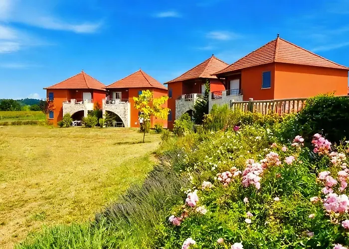 T3 Classe 3 Avec Piscine, Parking & Terrasse Appartement